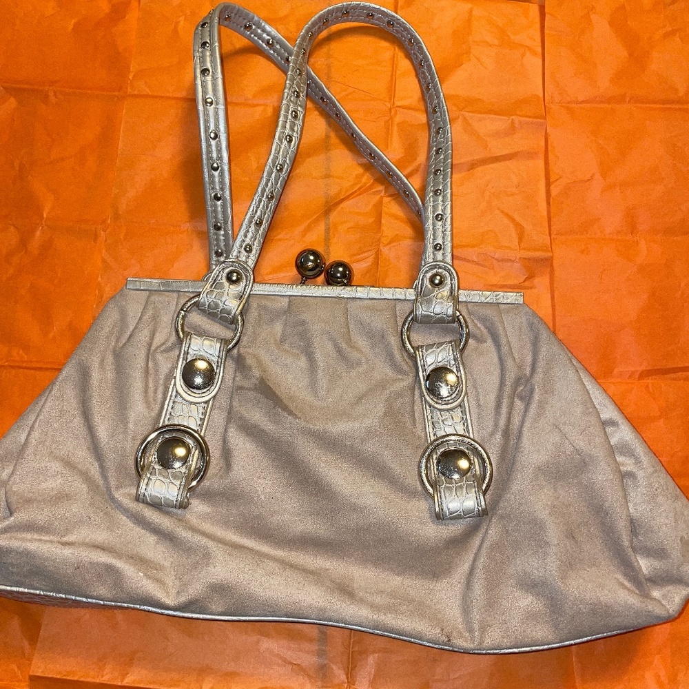 Kathy van zeeland purse